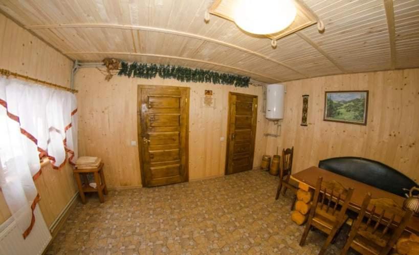 Hotel Gostynnyi Dvir U Marichky Łazieszczina Zewnętrze zdjęcie