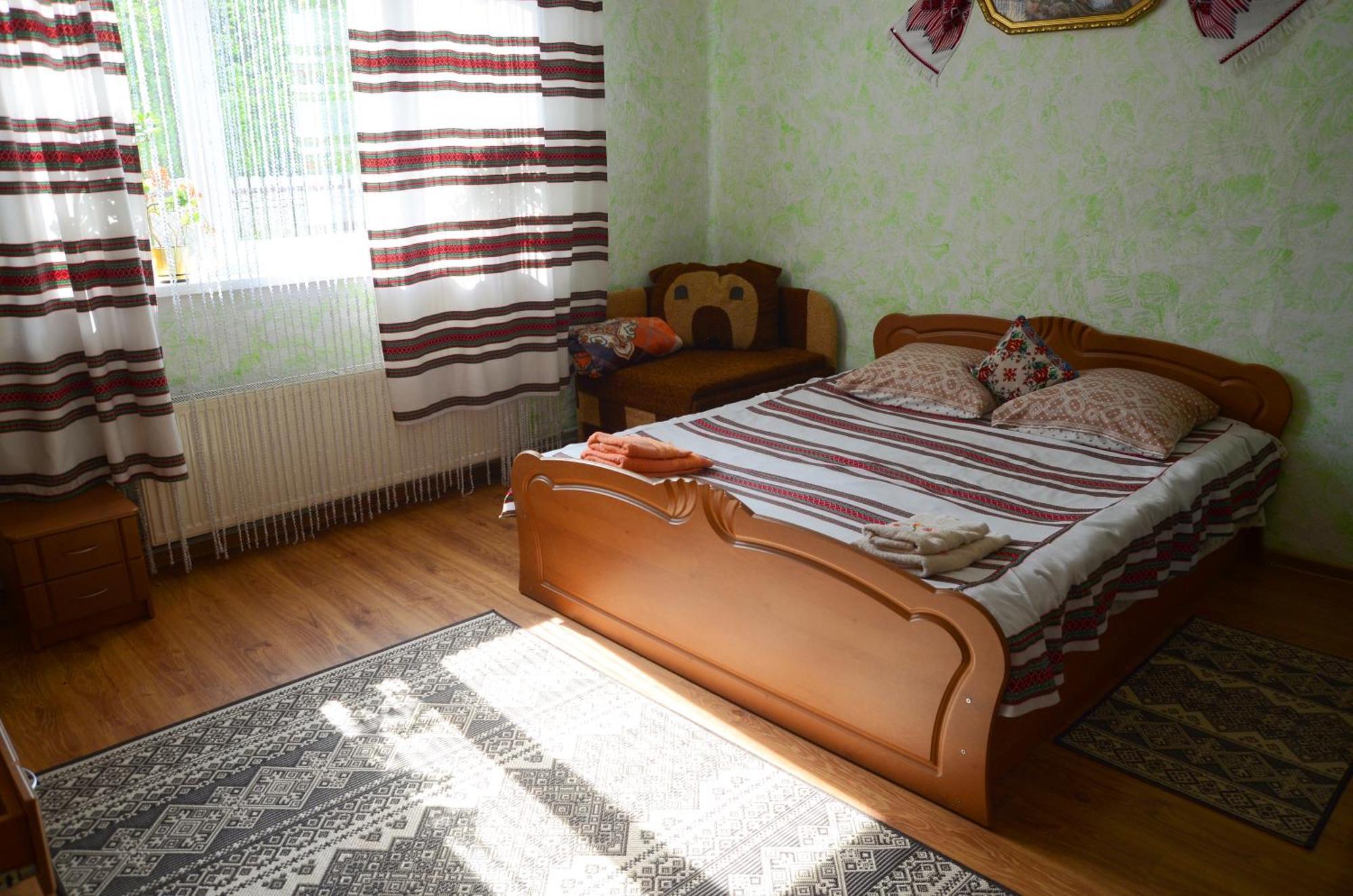 Hotel Gostynnyi Dvir U Marichky Łazieszczina Zewnętrze zdjęcie